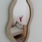 Cozy Bohemian Flat- Berry דירה ליסבון