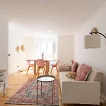 דירה Cozy Bohemian Flat- Berry ליסבון