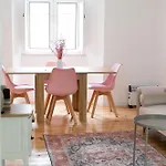 דירה Cozy Bohemian Flat- Berry ליסבון